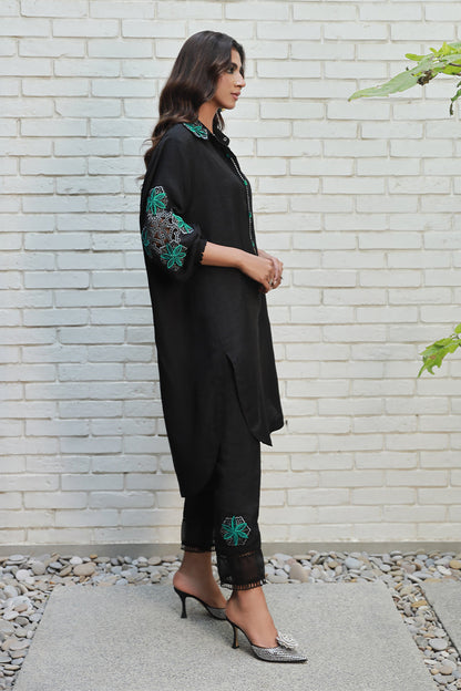 Wardha Saleem | Luxury Pret Traditional Wear | NOYA XL Black Korean Raw Silk