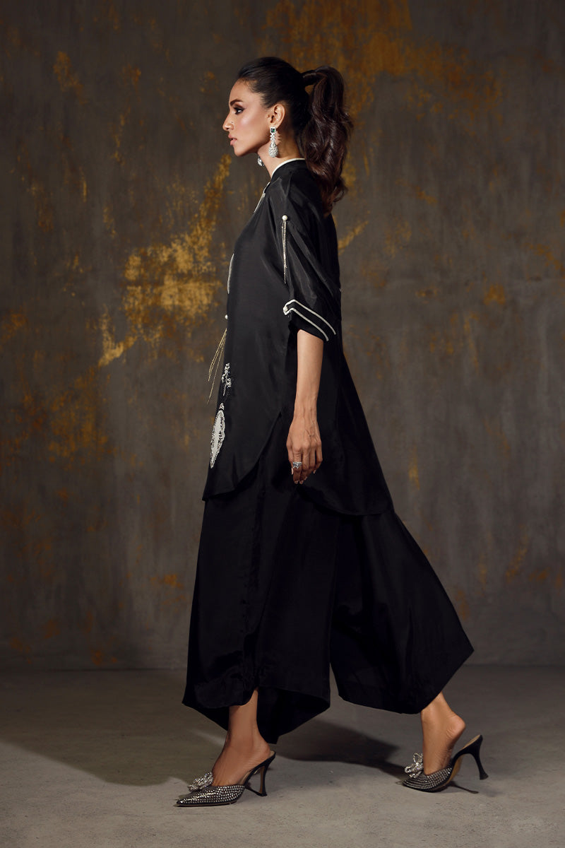Wardha Saleem | Luxury Pret Fusion Wear | EVA XL Black Crepe Silk