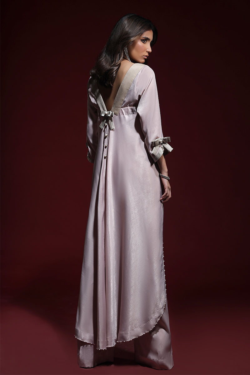Wardha Saleem | Luxury Pret Fusion Wear | AMOUR LUX (2PC) S Lilac Crepe Silk