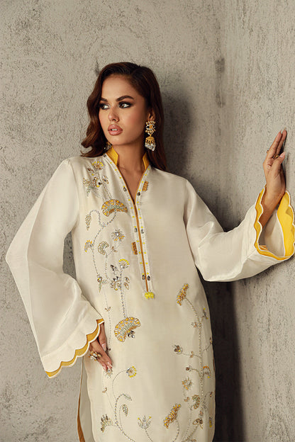 Wardha Saleem | Luxury Pret Traditional Wear | SUHA L Off White Korean Raw Silk