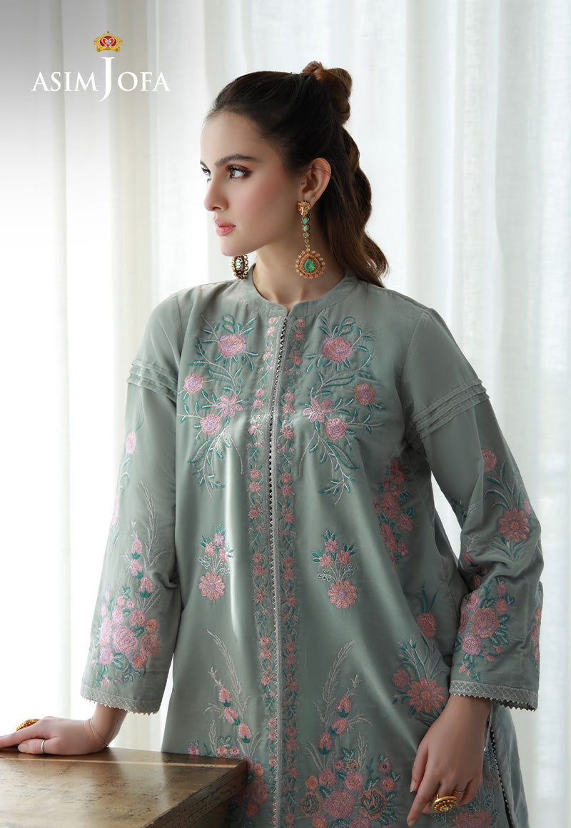 Asim Jofa | Velvet Edit | AJVG-07 L Ice Blue Velvet