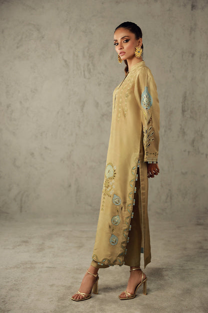 Wardha Saleem | Luxury Pret Traditional Wear | AMANI