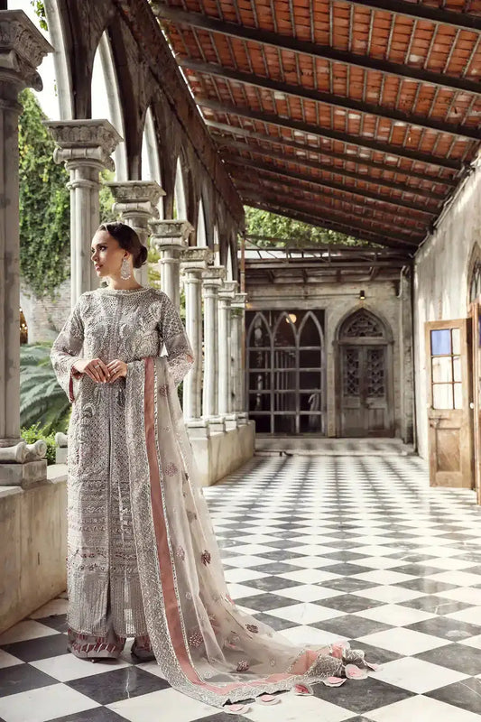 Maryam Hussain | Raha Luxury Festive 23 | Sarai - Pakistani Designer Dress - by Maryam Hussian | Type: Bridal - 100% Original at Saira Sultan