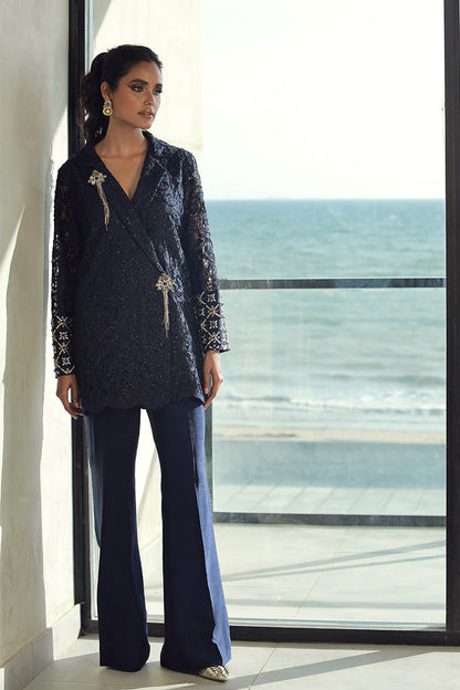 Wardha Saleem | Luxury Pret Fusion Wear | RENNE (2PC) XS Navy Blue Female