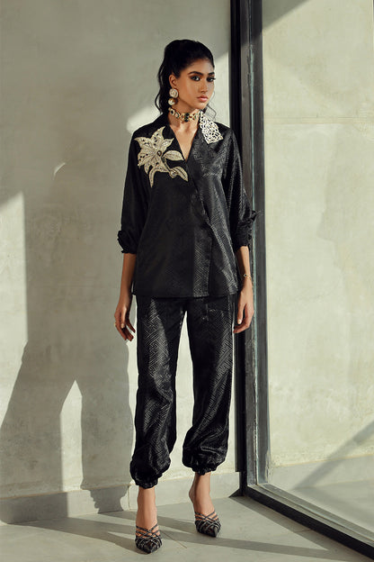 Wardha Saleem | Luxury Pret Fusion Wear | KIERA (2PC) XS Black Embossed Silk