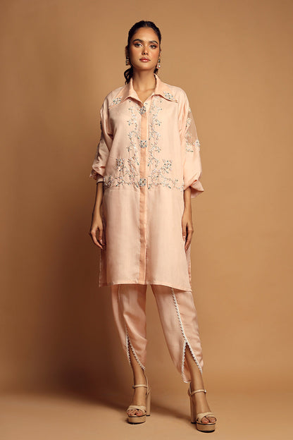 Wardha Saleem | Luxury Pret Traditional Wear | TERRA FORMAL (2PC) XS Peach Cotton Silk