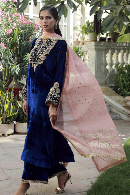 Sana Abbas | Velvet Formals | LOLITE XL Midnight Blue Velvet