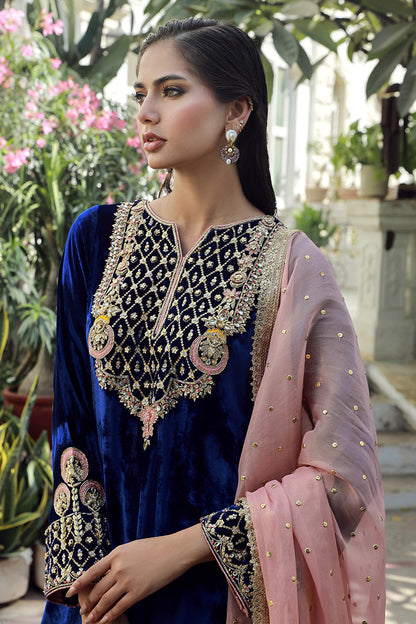 Sana Abbas | Velvet Formals | LOLITE M Midnight Blue Velvet