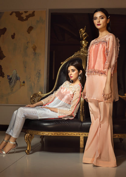 Hana | Serendipity Ready to Wear | Peach Ripple M Peach Raw Silk