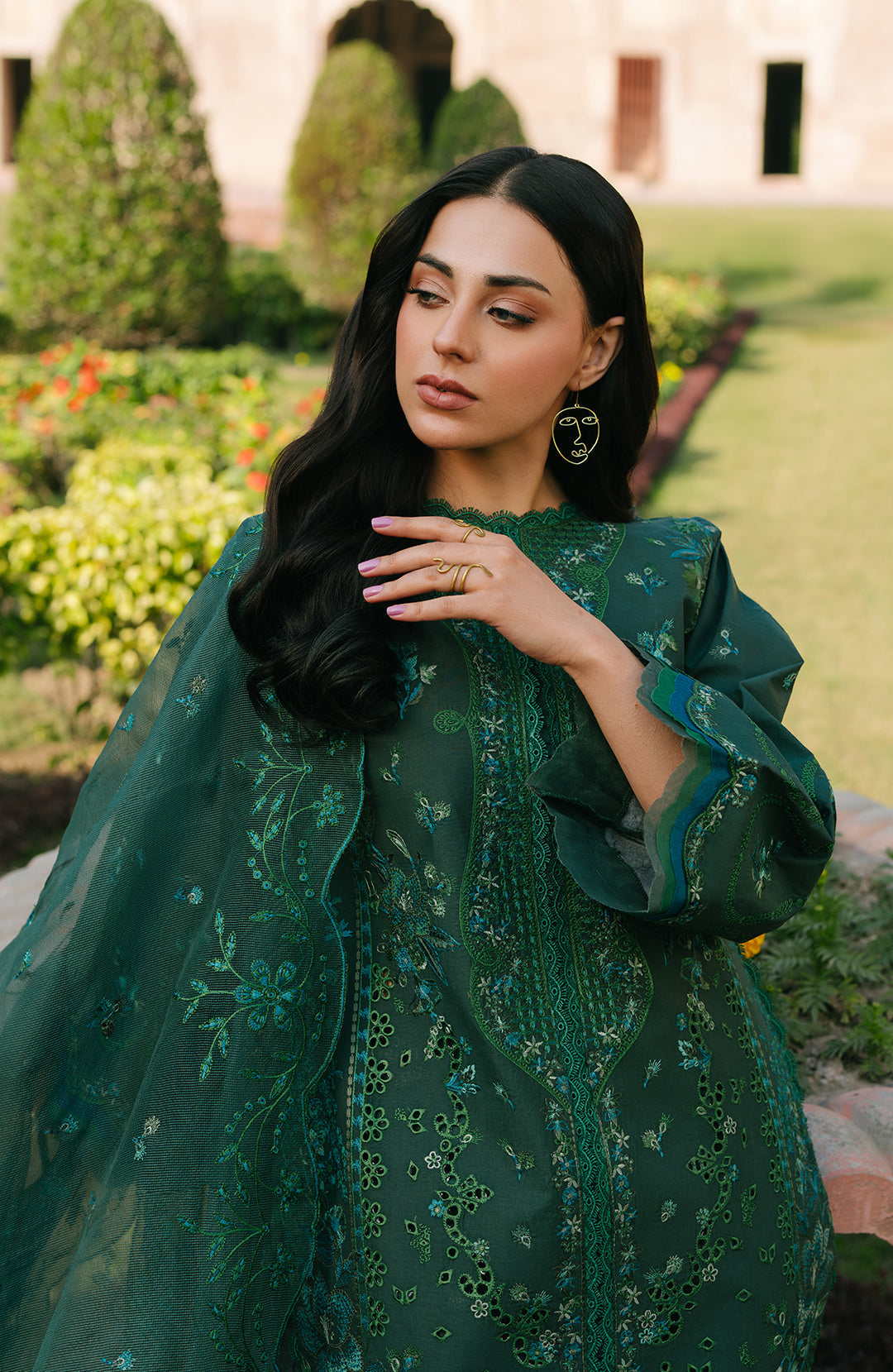 Fiona | Sarang Lawn 25 | Mirana XL Bottle Green Lawn