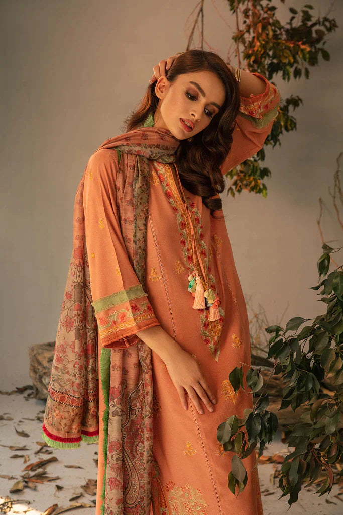 Sobia Nazir | Autumn Winter 23 | 2B - Pakistani Designer Dress - by Sobia Nazir | Type: Luxury - 100% Original at Saira Sultan