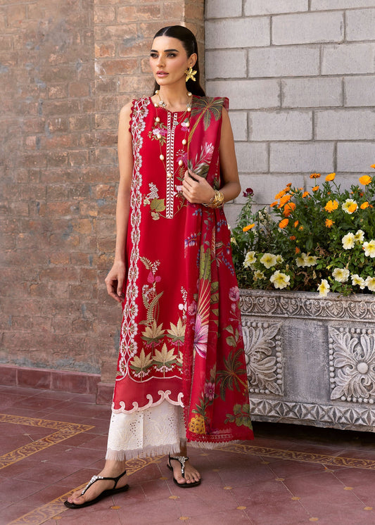 Saira Shakira | Bloom Lawn 25 | SAUVAGE 6-A XS Red Lawn