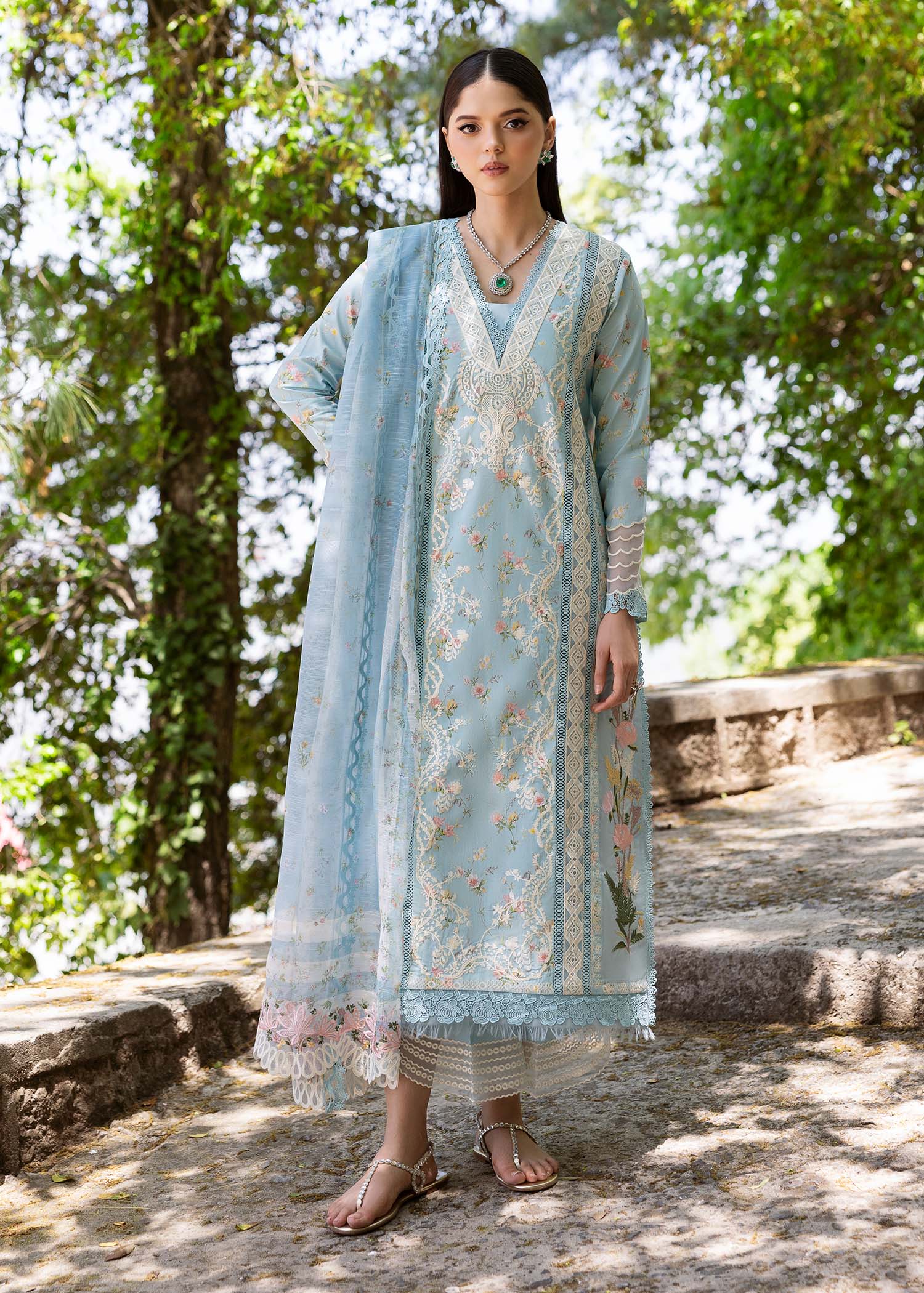 Saira Shakira | Bloom Lawn 25 | SWEET OPEL 8-B XS Sky Blue Lawn
