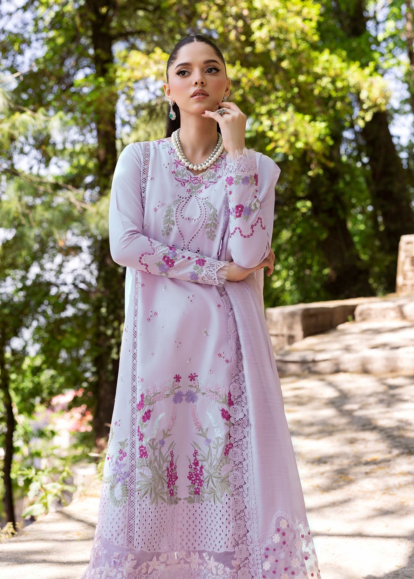 Saira Shakira | Bloom Lawn 25 | FAYE 7-A S Lilac Lawn