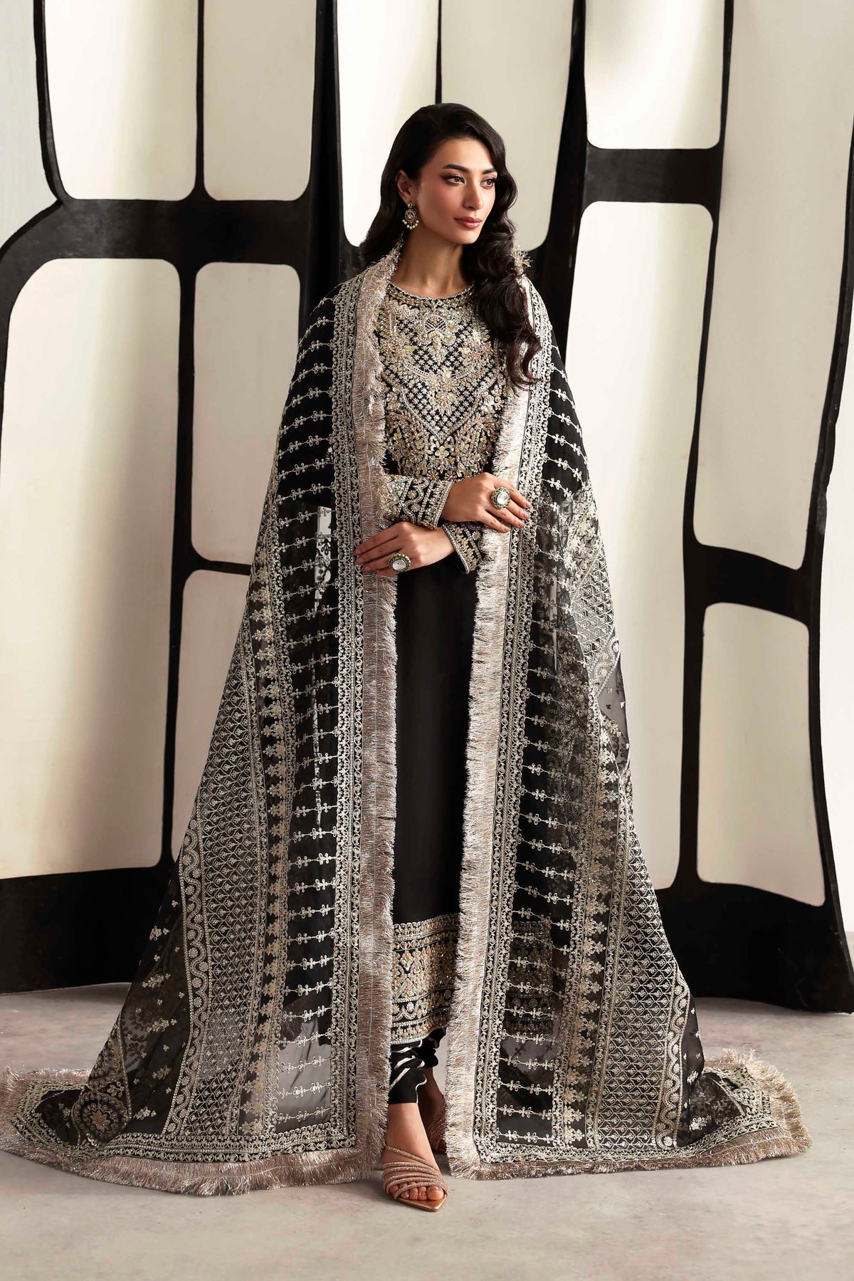 Akbar Aslam | Luxury Formals 25 | Onyx by Akbar Aslam - Designer Dress  - Type : Ladies Clothes - Available at Saira Sultan - 100% Original 