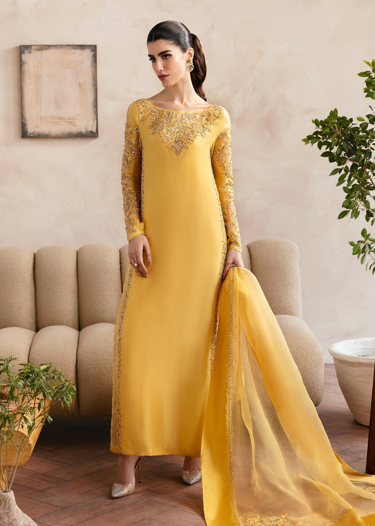 Kanwal Malik | Miray Luxury Pret |Saesha XS Golden Raw Silk