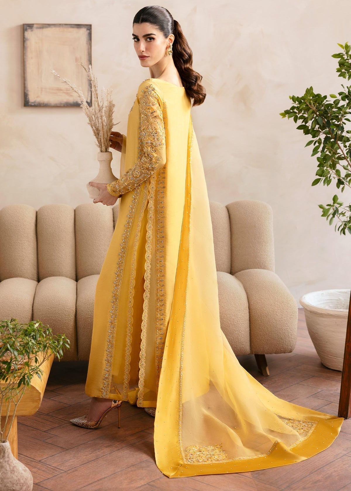 Kanwal Malik | Miray Luxury Pret |Saesha S Golden Raw Silk