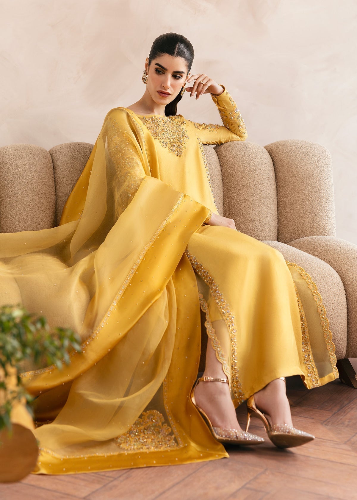 Kanwal Malik | Miray Luxury Pret |Saesha XL Golden Raw Silk
