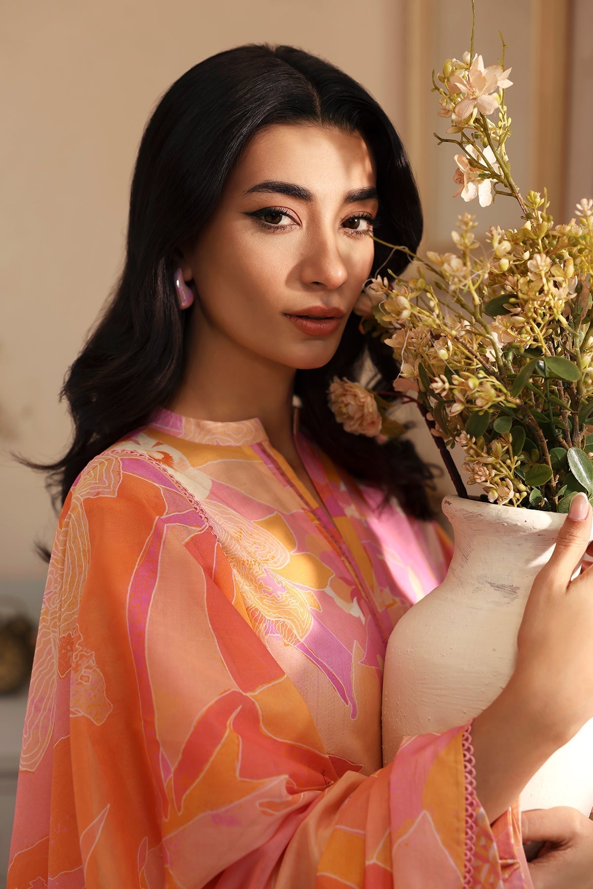 Sahar | Selene 25 | Pink Enigma M Pink Lawn