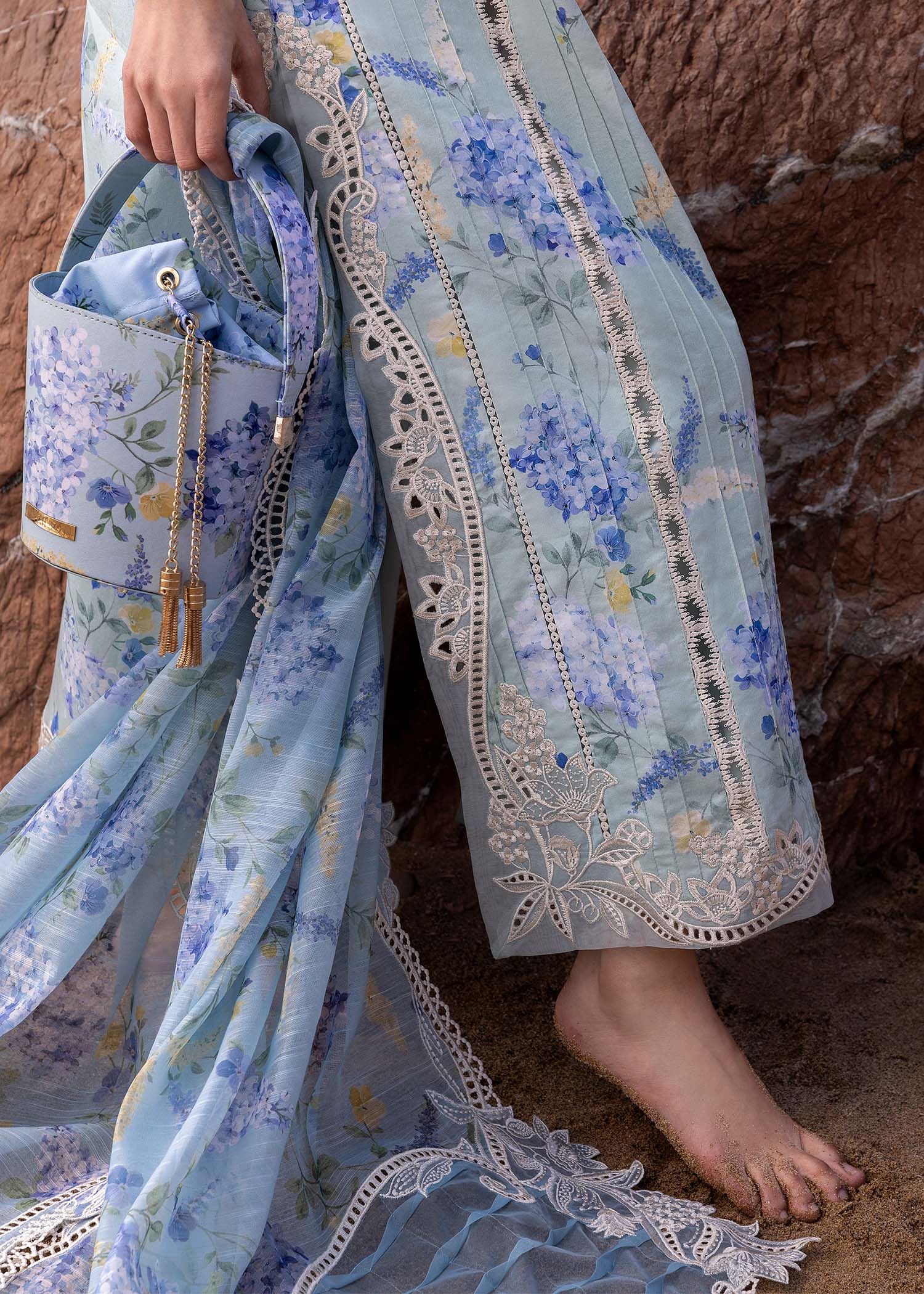 Crimson | Floe by Crimson | Who'S That Girl - D3 B L Ice Blue Lawn