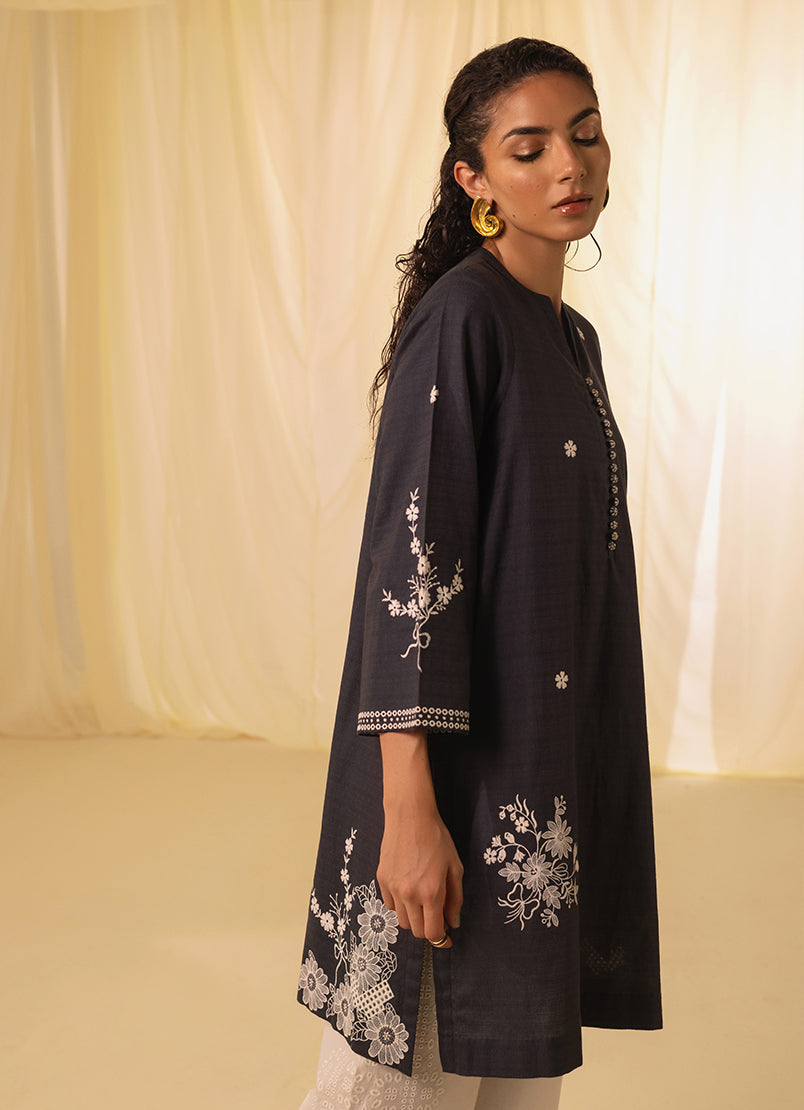 Image | Spring Basics 25 | IJSE-214055-12500 S Black Jacquard