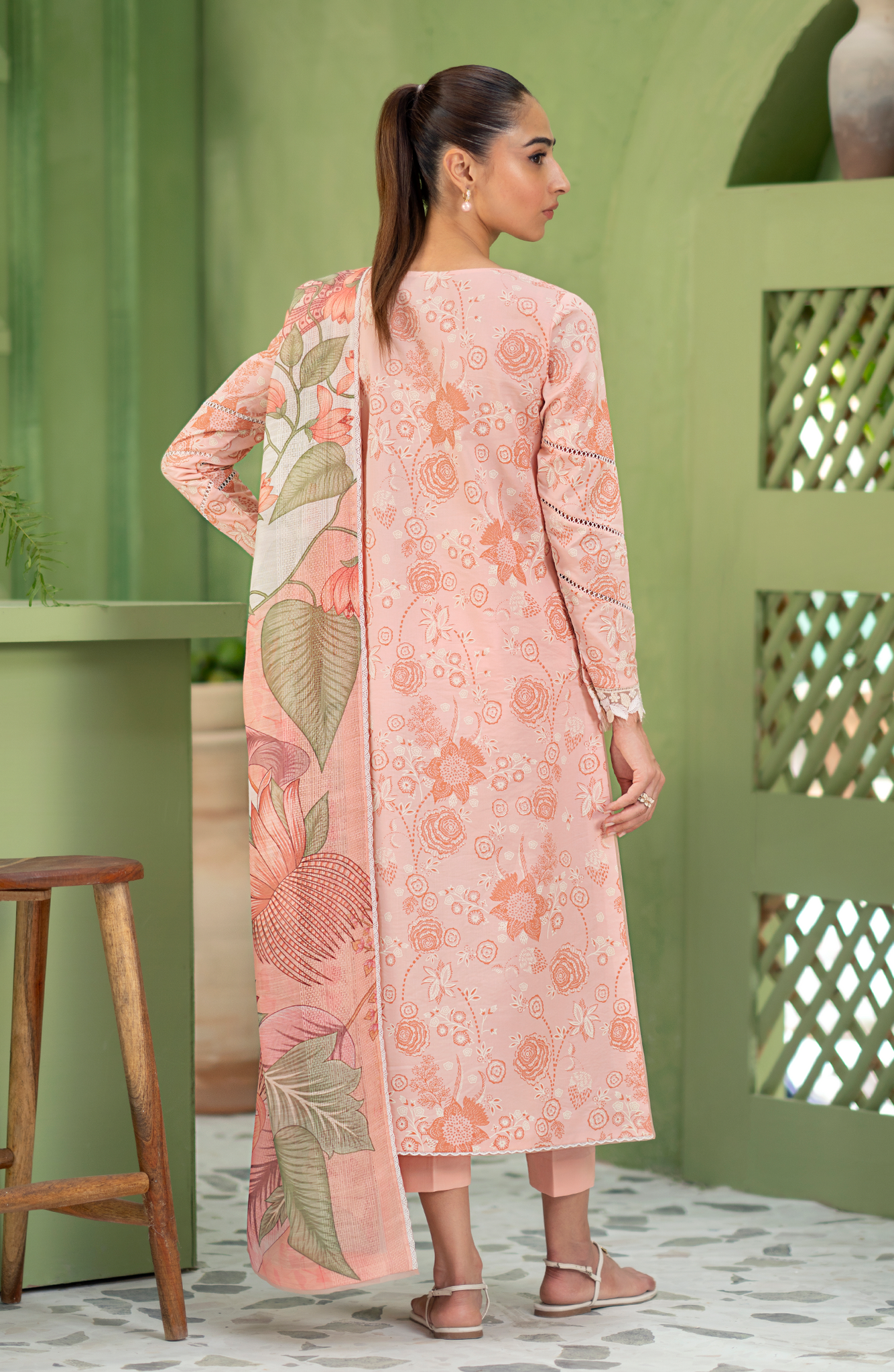 Seran | Artisan Lawn 25 | PECHE S Peach Lawn