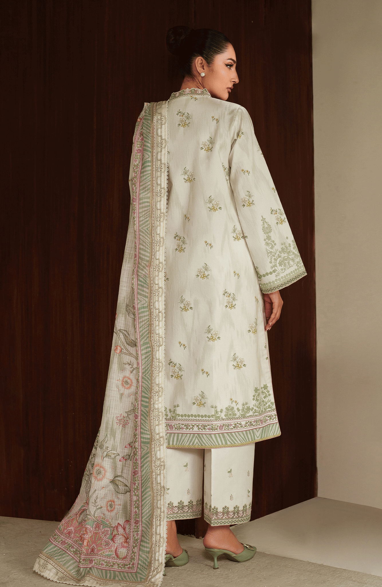 Seran | Ilara Cambric | ELVERRA - Pakistani Designer Dress - by Seran - Type : Ladies Clothes - 100% Original at Saira Sultan