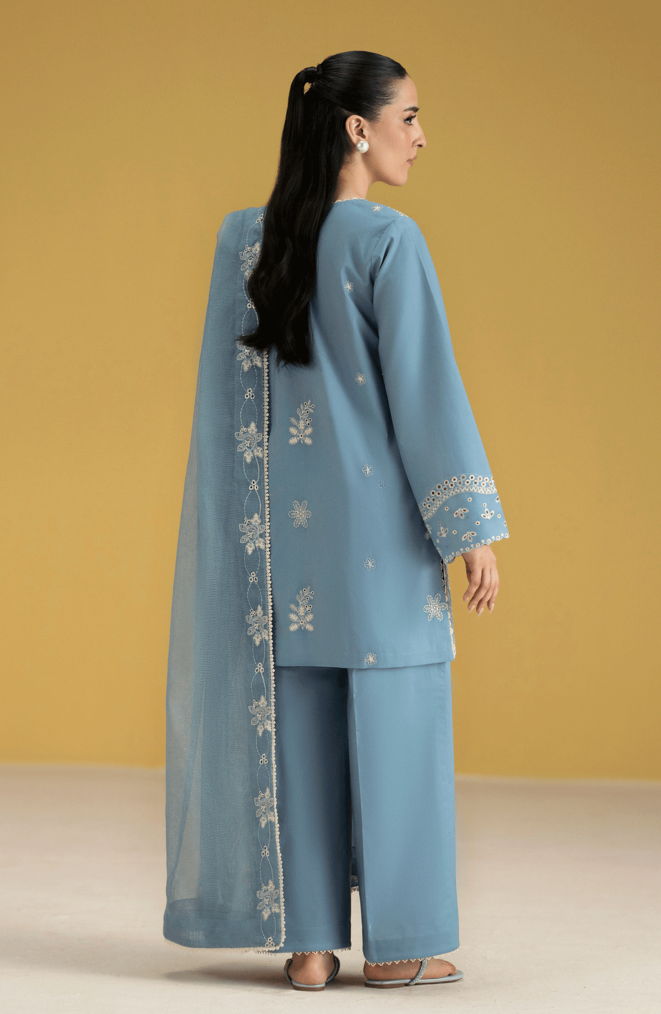 Seran | Luxury Pret | ARLA - 3pc - Pakistani Designer Dress - by Seran - Type : Ladies Clothes - 100% Original at Saira Sultan