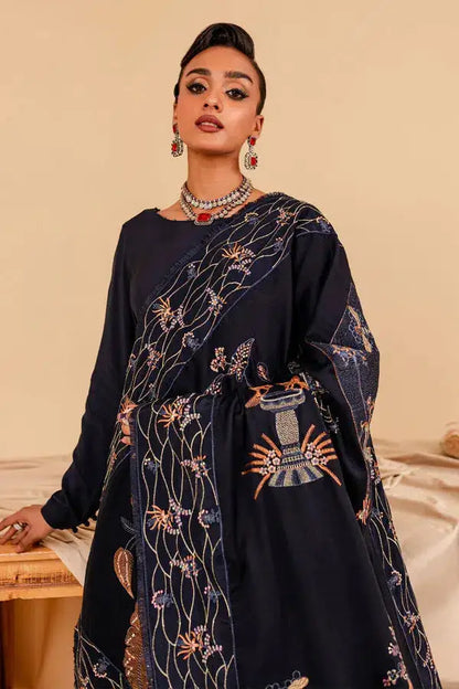 Nureh | Shades of Winter | NSS-17 - Pakistani Designer Dress - by Nureh | Type: Luxury - 100% Original at Saira Sultan