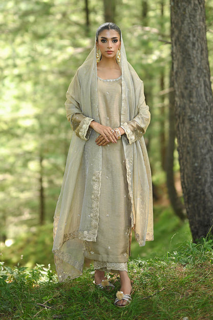 Hue Pret | Farasha Luxury Winter | Cyrah L Ivory Pure Shimmer