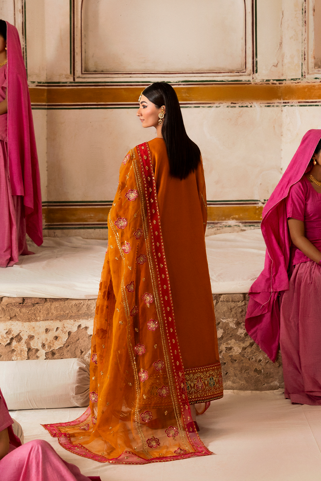 Emaan Adeel I The Empress Wedding Formals I SOLMIRA - Pakistani Designer Dress - by Emaan AdeelEMPLOYEES - Type : Ladies Clothes - 100% Original at Saira Sultan