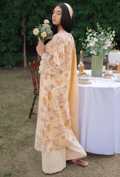 Humdum | Gardenia Lawn 24 | Printkari Lawn PLG 02 - Pakistani Designer Dress - by HumDum | Type: Luxury - 100% Original at Saira Sultan