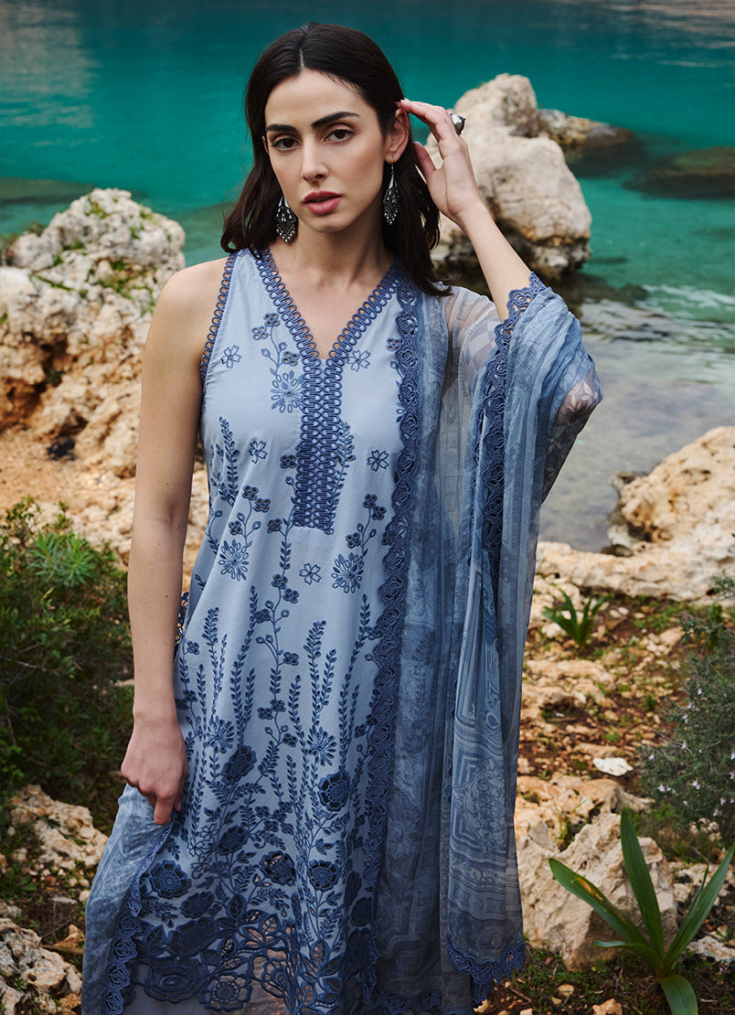 Image | Lawnkari 25 | Zayna L Sky Blue Cotton Lawn