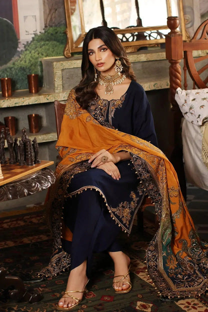 Mina Kashif | Meeral Formals 23 | MKF23-17 - Pakistani Designer Dress - by Mina Kashif | Type: Formal - 100% Original at Saira Sultan