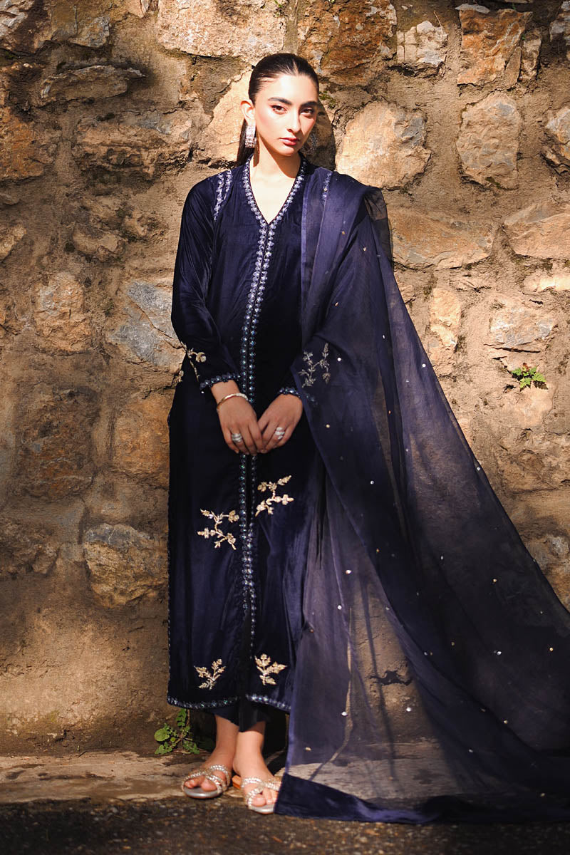 Hue Pret | Farasha Luxury Winter | Meliha XL Navy Blue Pure Velvet