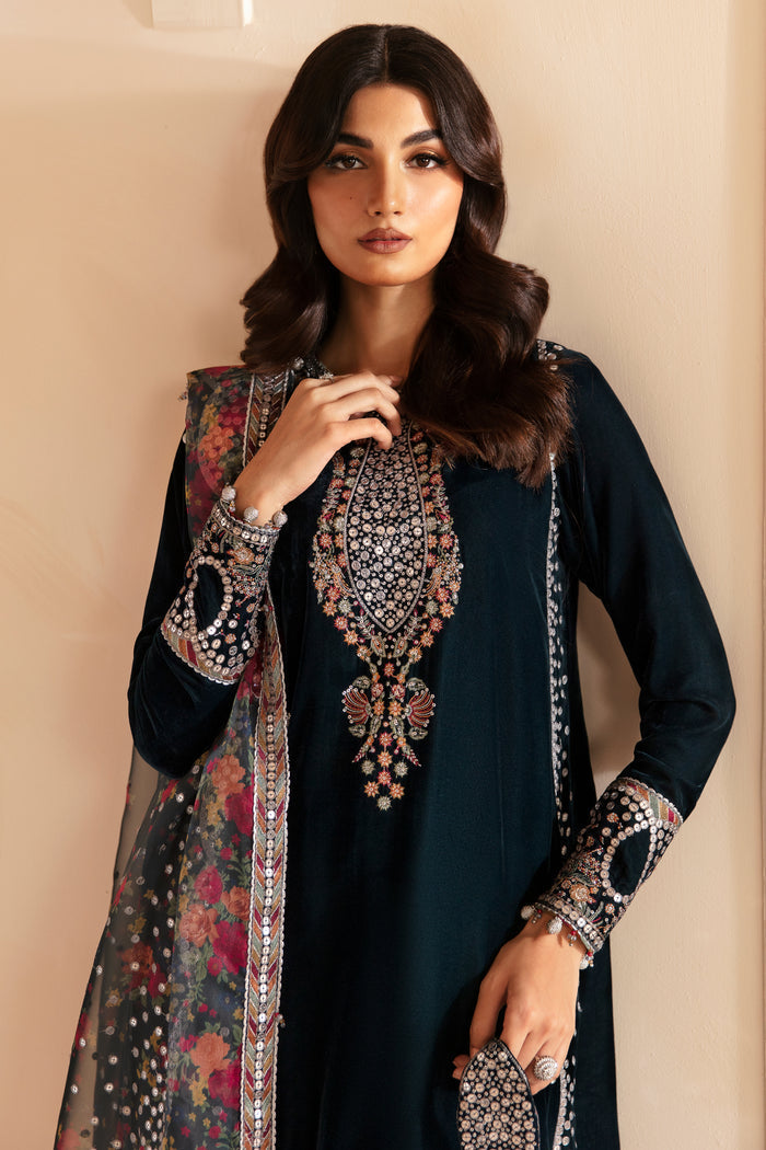 Jazmin | Velvet Edit 24 | VF-2021 M Midnight Blue Velvet