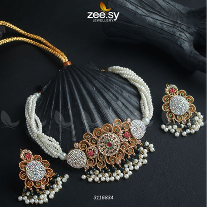Maya Ali Necklace Sets Golden Green