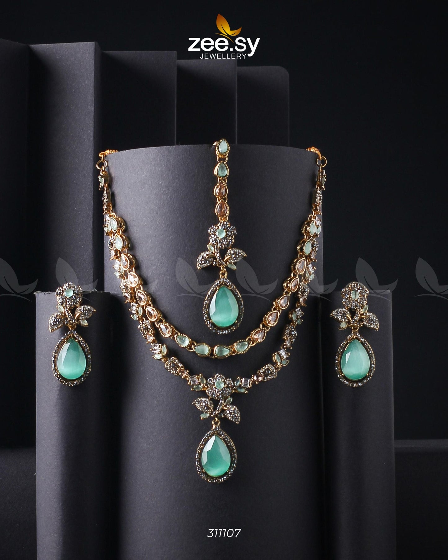Amelia Necklace Set Mint Green
