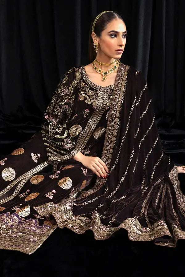 Nureh | Maya Velvet 23 | Moore - Pakistani Designer Dress - by Nureh | Type: Formal - 100% Original at Saira Sultan