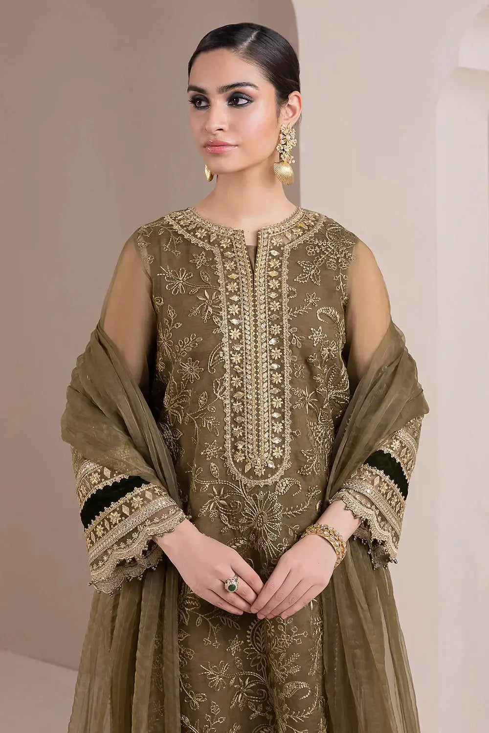 Baroque | Formals Collection | UF-414 - Pakistani Designer Dress - by Baroque | Type: Formal - 100% Original at Saira Sultan