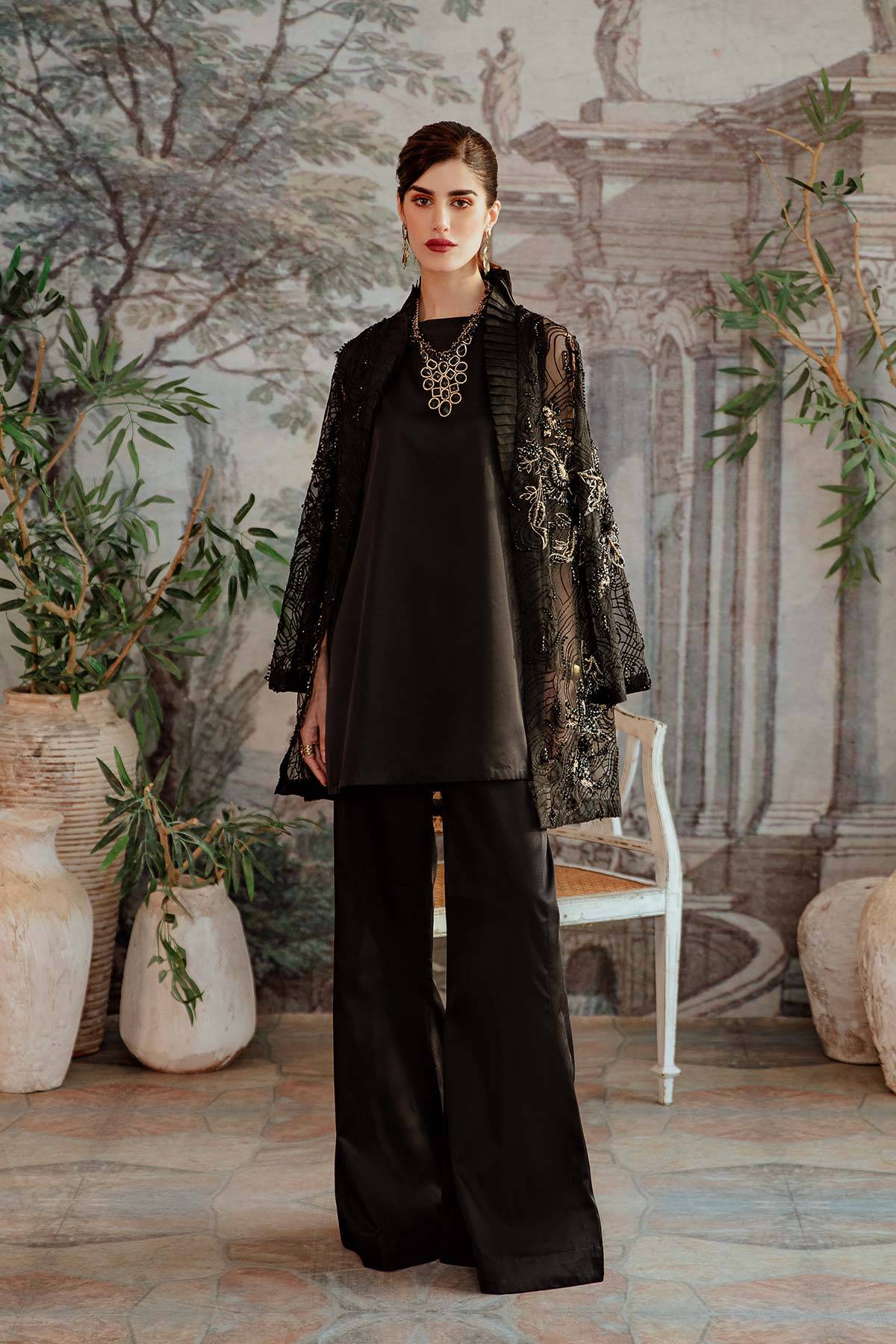 Mina Kashif | Ala Mode Luxury Formals 23 | Luna - Pakistani Designer Dress - by Mina Kashif | Type: Luxury - 100% Original at Saira Sultan