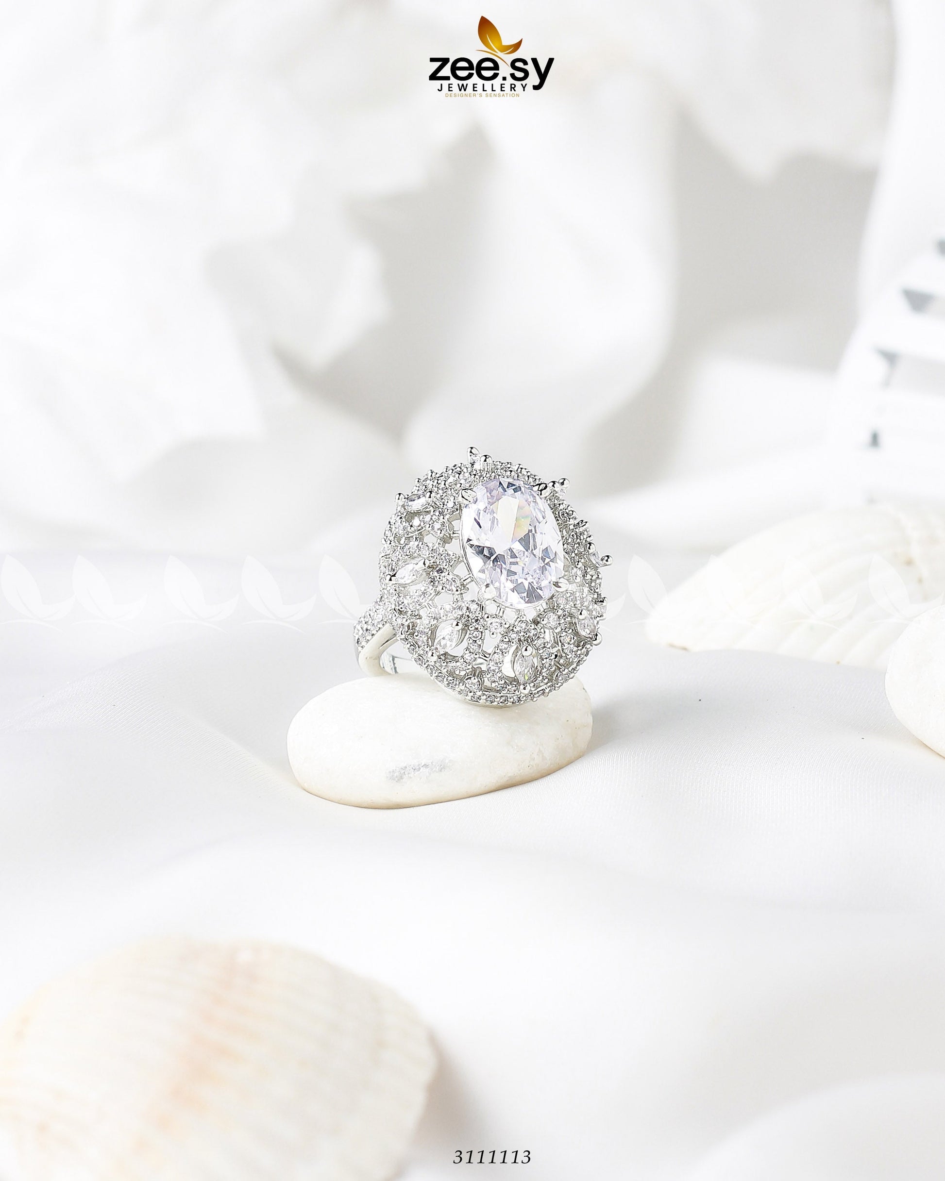 Kohinoor Ring Silver White