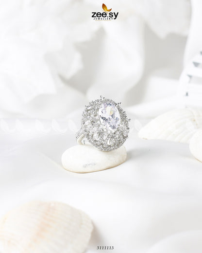 Kohinoor Ring Silver White