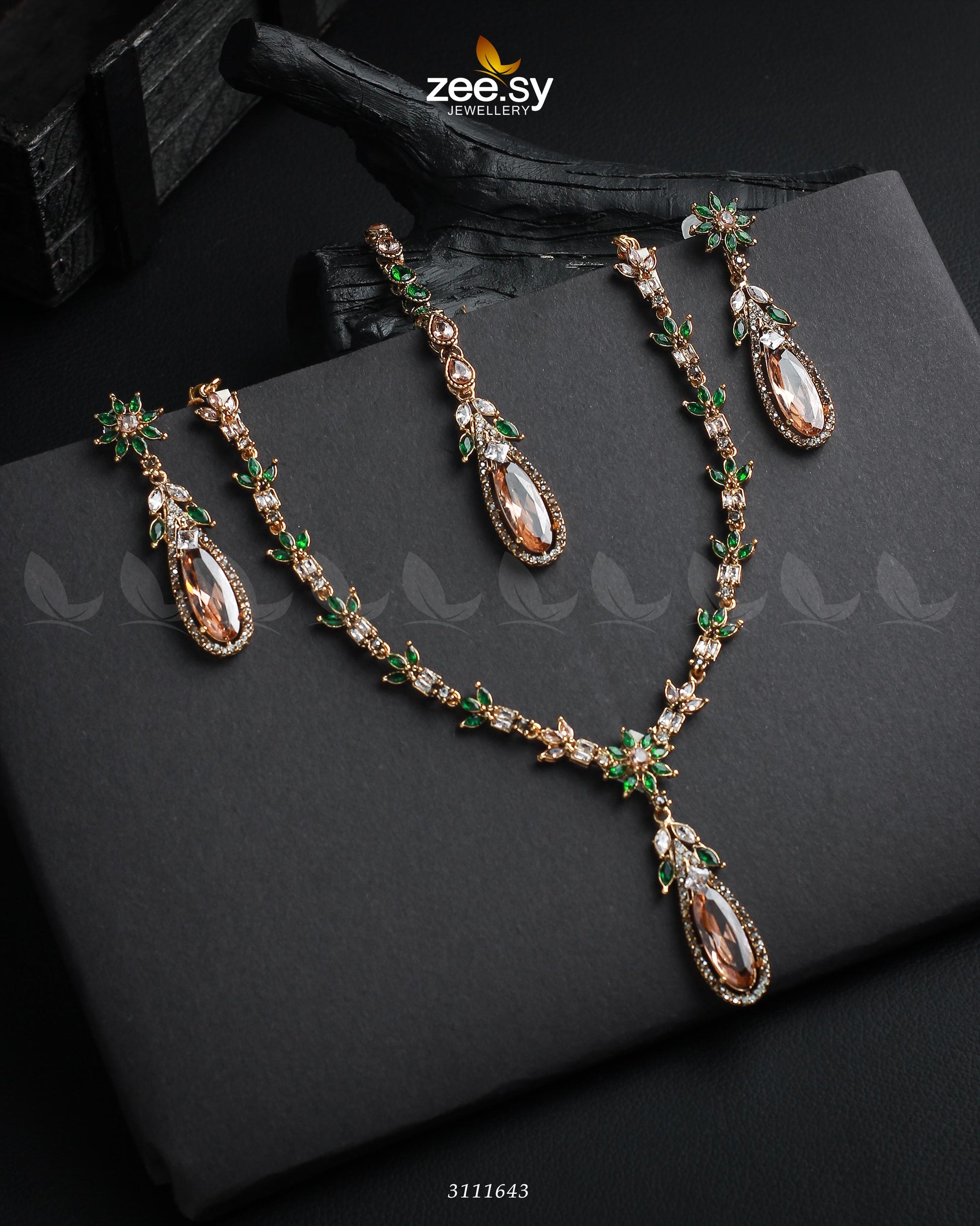 Saba Qamar Necklace Sets Golden Green