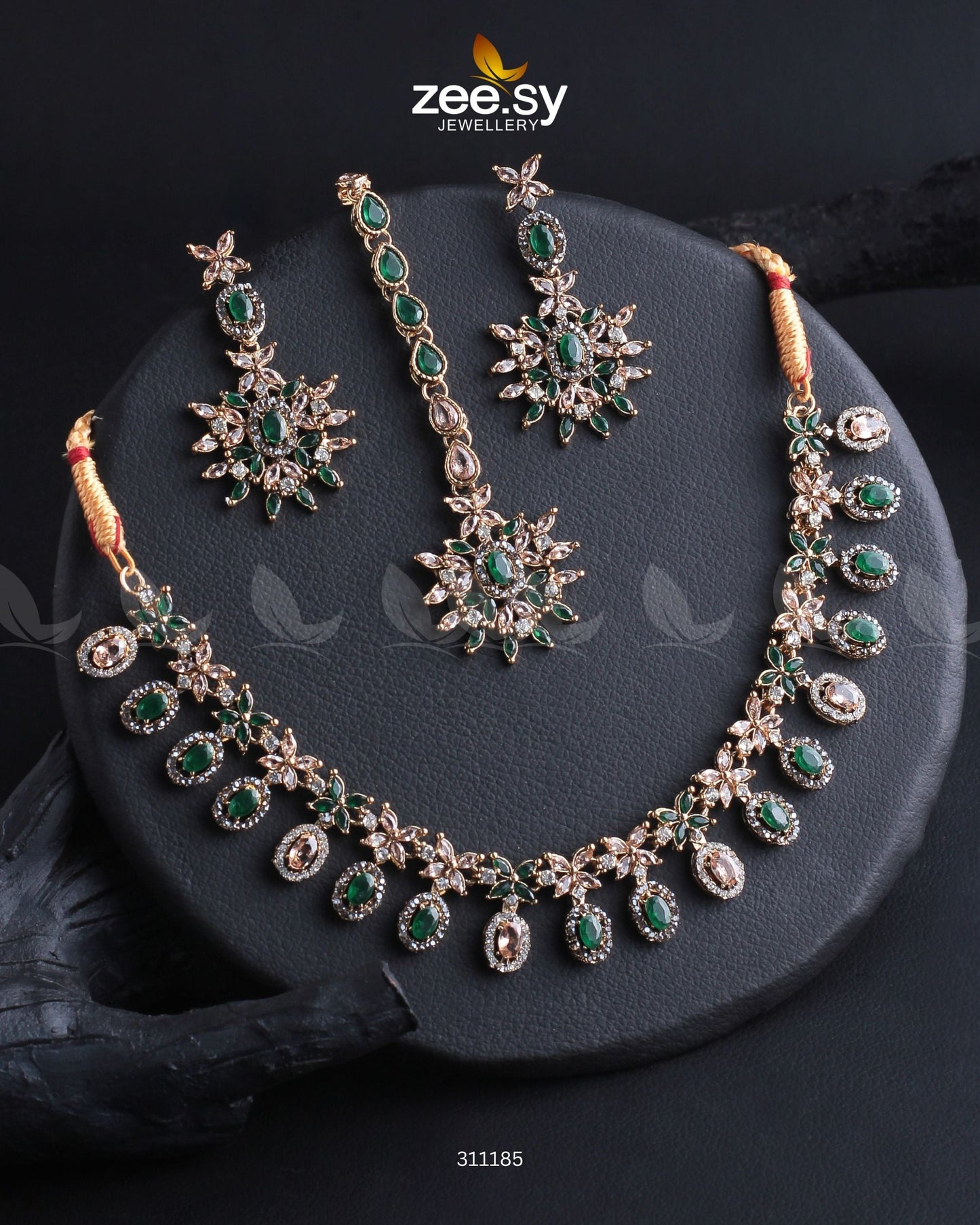 Solara Necklace Set Green
