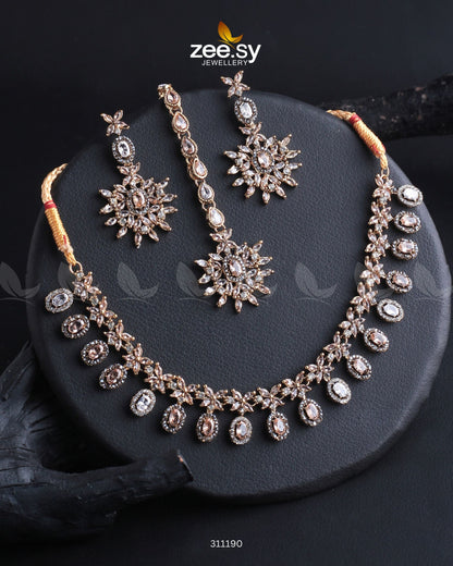 Solara Necklace Set Champagne