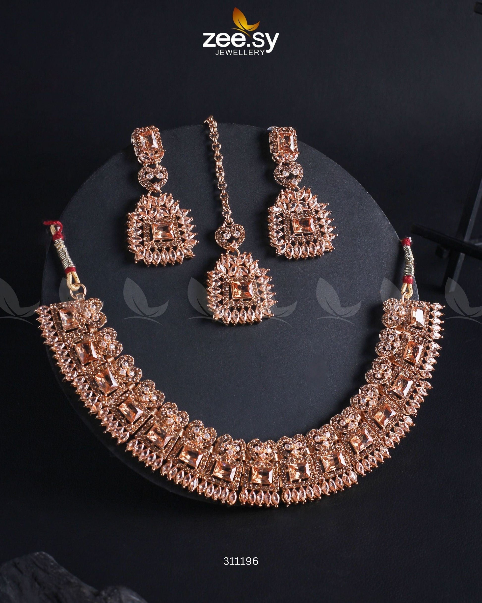 Elysium Necklace Golden Champagne