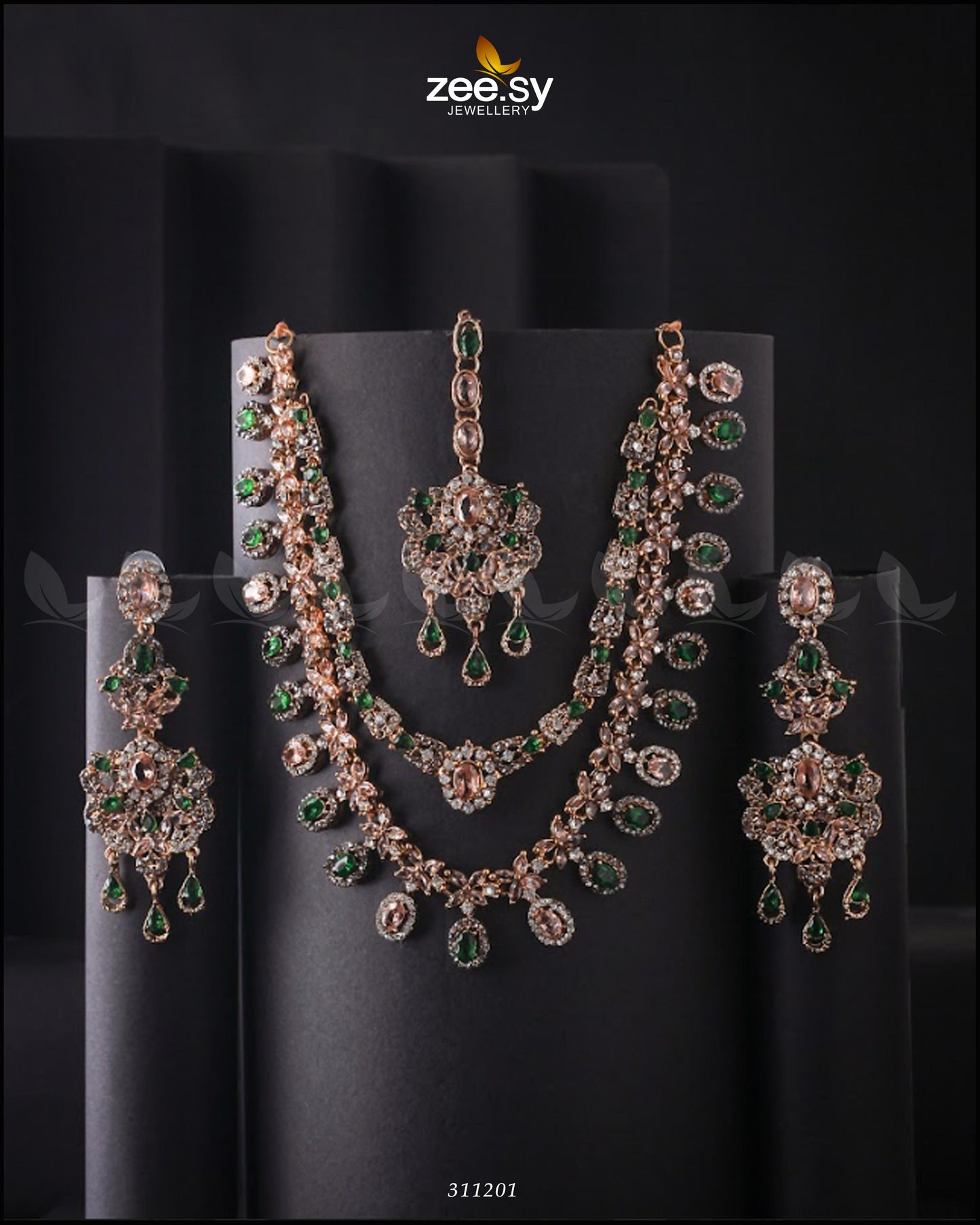 Zarqa Necklace Champagne & Green