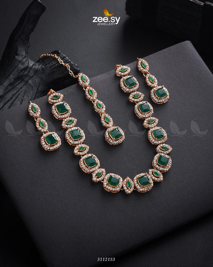 Scabiosa Necklace Set Golden Green