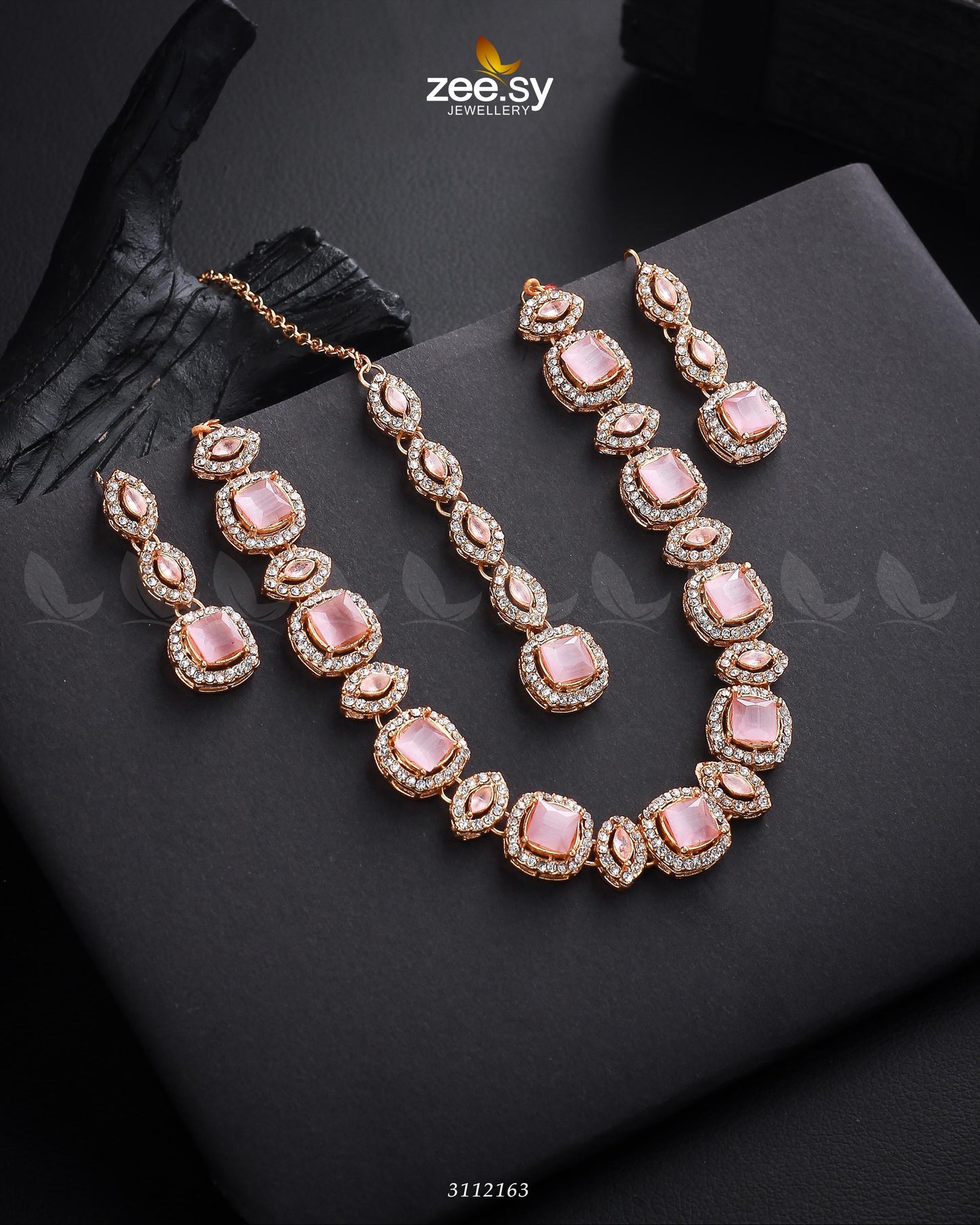 Scabiosa Necklace Set Golden Mint Pink